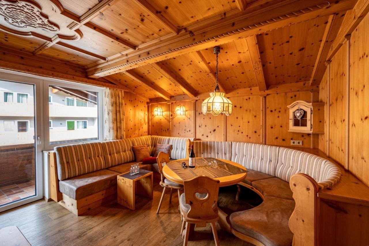 Rustika - Appartements & Spa Ehrwald Exterior photo