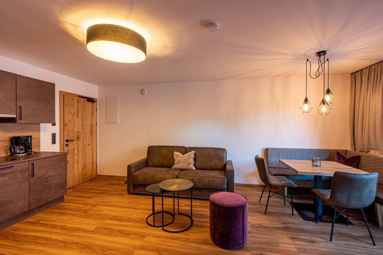 Rustika - Appartements & Spa Ehrwald Exterior photo