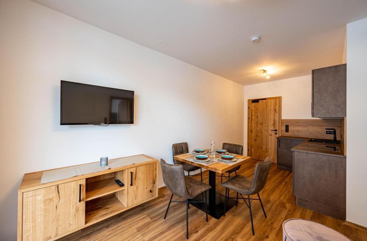 Rustika - Appartements & Spa Ehrwald Exterior photo